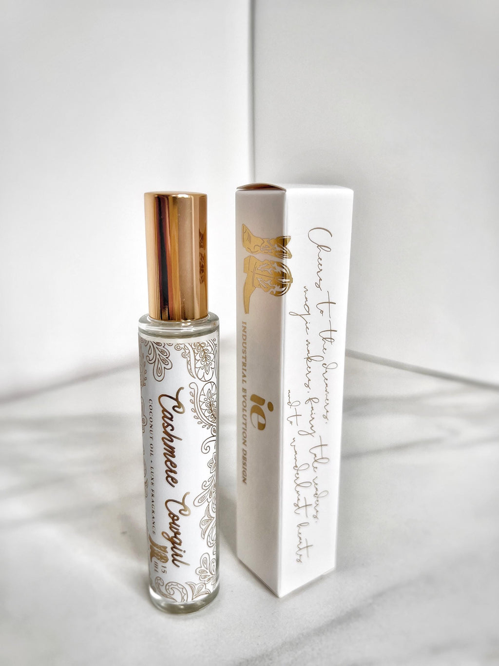 Cashmere Cowgirl Scent Roller Perfume - Sensual, luxurious, with a hint of wildness